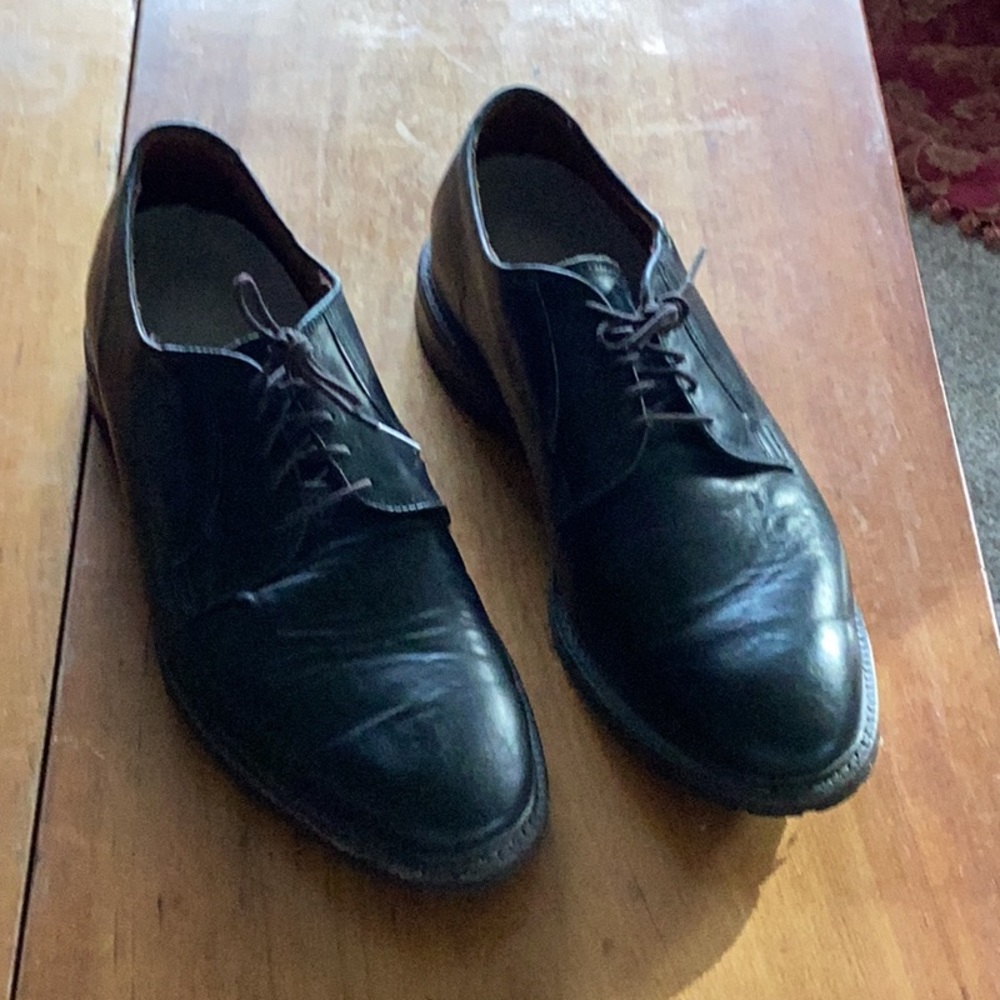 leather dress shoes